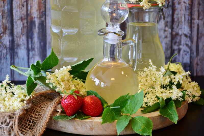 Holünderblüten-Sirup
