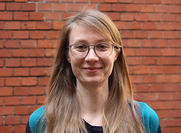 Katrin Dbkat